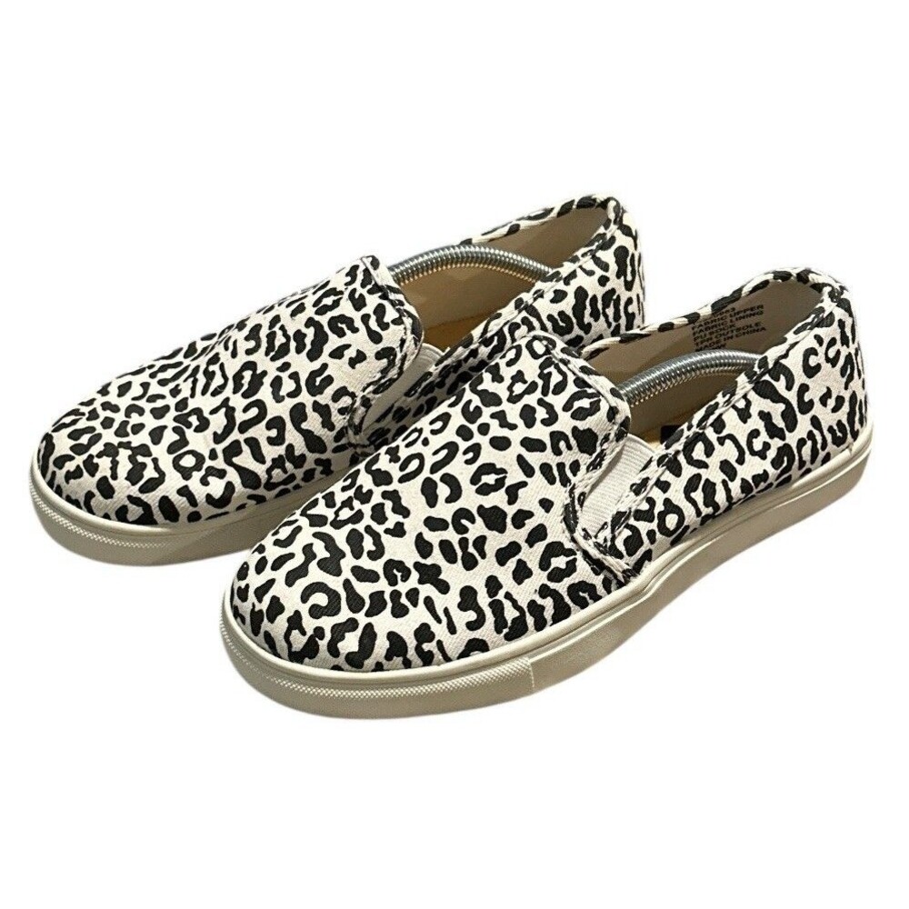 Torrid Leopard Animal Print Slip On Sneaker White Black Womens Size 6.5 WW *Read